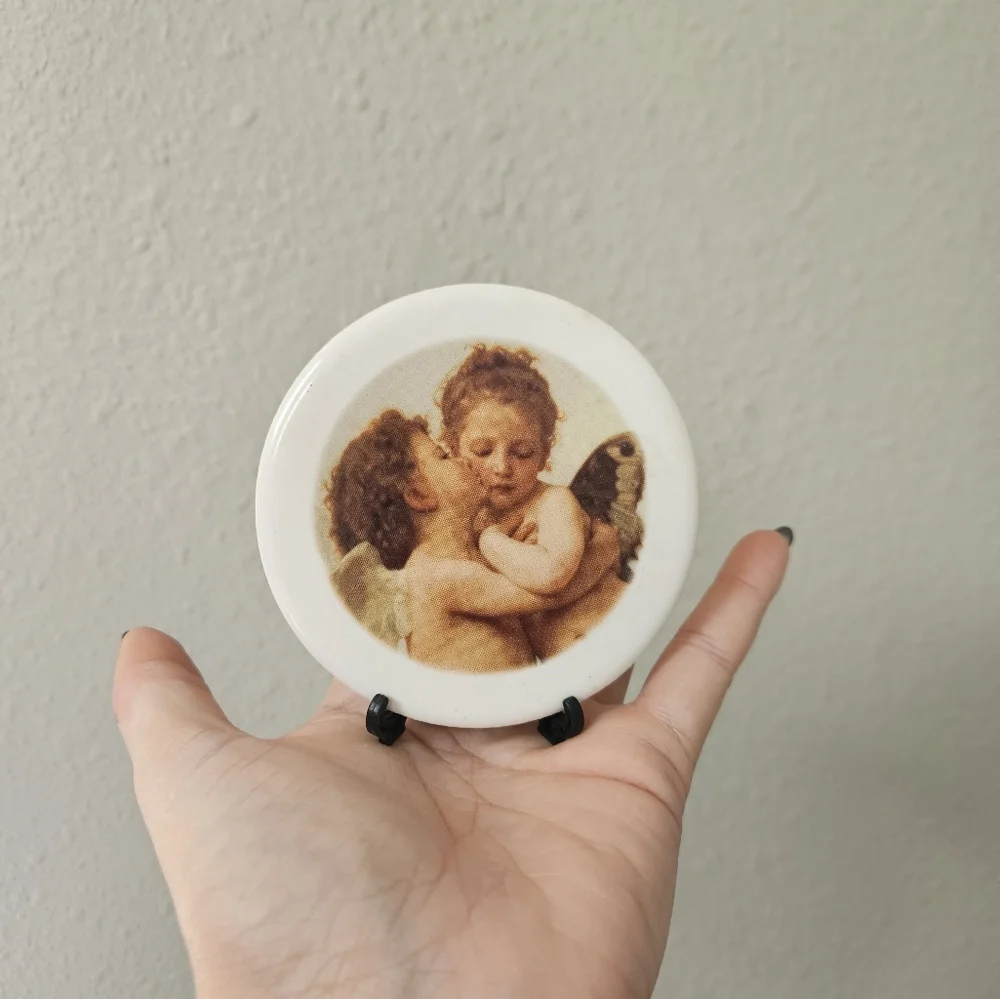 Cherub Coaster/Decor - Picture 2 of 4